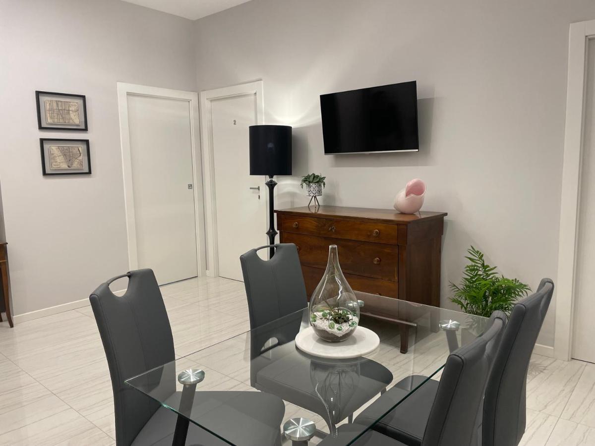 Otium Rooms / Camere E Appartamenti Morrovalle Buitenkant foto
