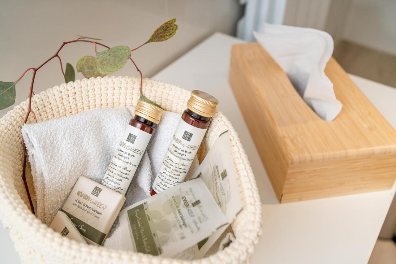 Otium Rooms / Camere E Appartamenti Morrovalle Buitenkant foto